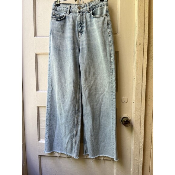 Zara Women's sz 2 Blue High Waist Straight Wide Leg Raw Hem Crop Denim Jeans - Picture 1 of 7